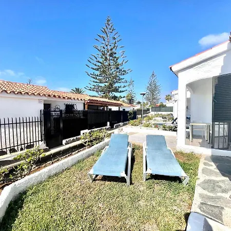 Bungalow De 1 Dormitorio Con Wifi Y Piscina En Playa Del Ingles Apartment *