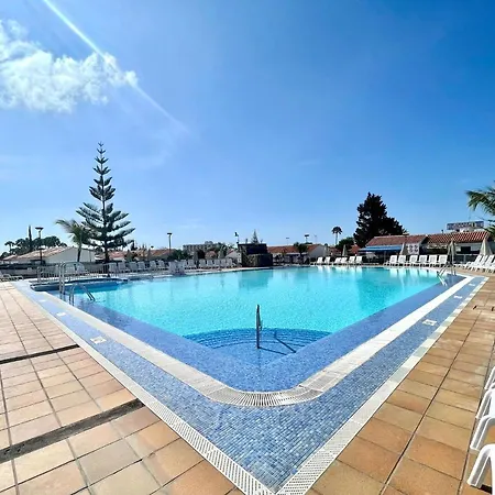 Bungalow De 1 Dormitorio Con Wifi Y Piscina En Playa Del Ingles Playa del Ingles (Gran Canaria)