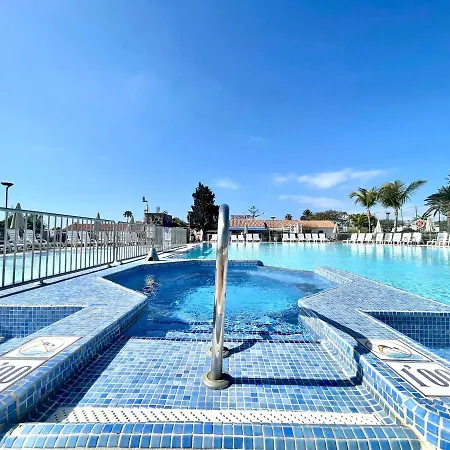 Bungalow De 1 Dormitorio Con Wifi Y Piscina En Playa Del Ingles *