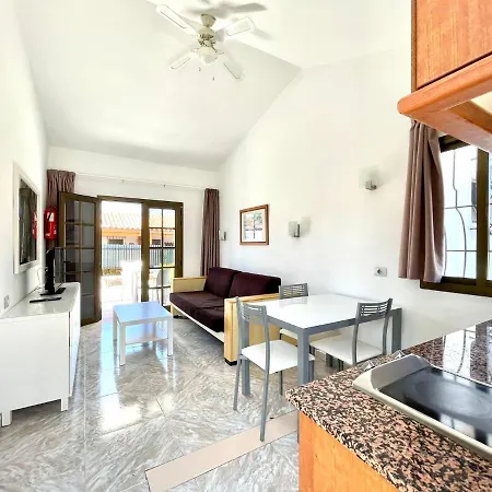 Bungalow De 1 Dormitorio Con Wifi Y Piscina En Playa Del Ingles Apartment Playa del Ingles (Gran Canaria)